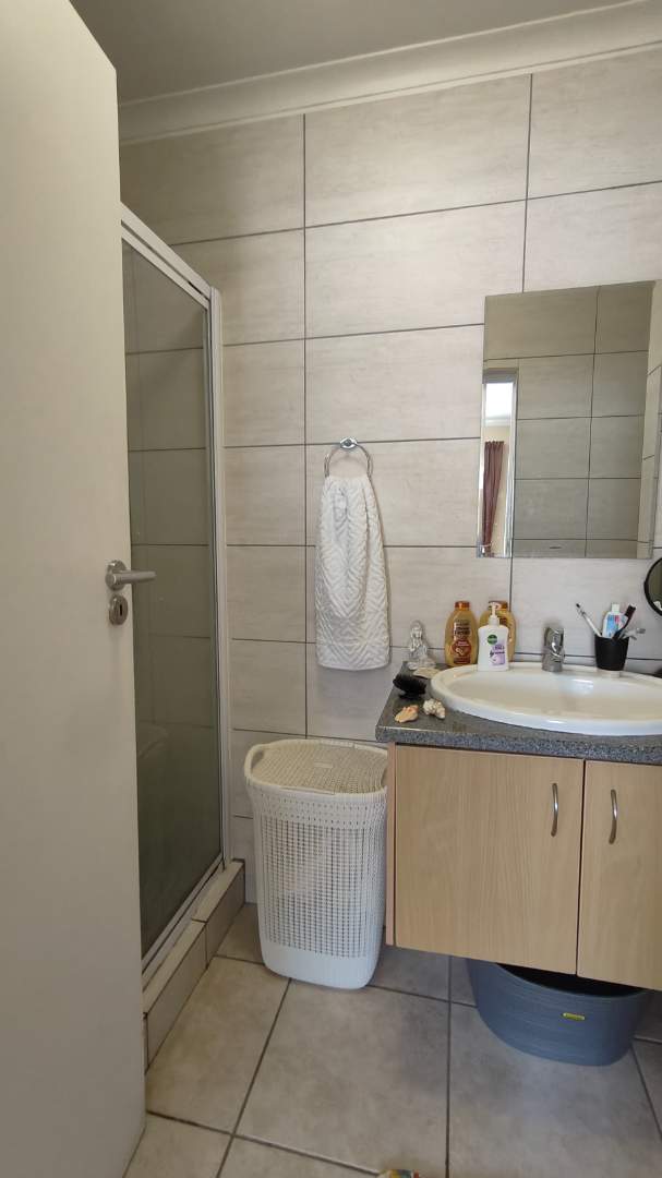 2 Bedroom Property for Sale in Hartenbos Central Western Cape